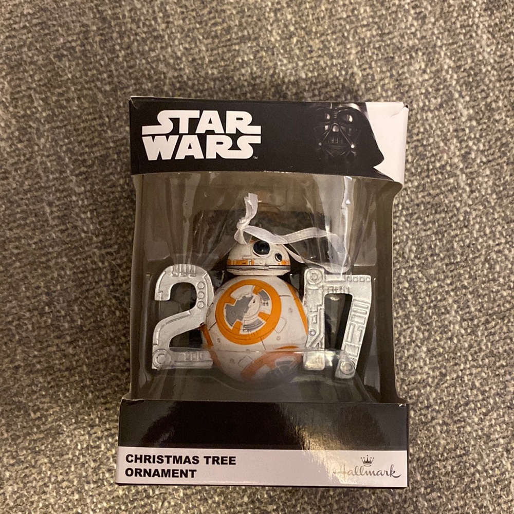 NEW 2017 Star Wars Ornament - BB8 as the 0 in 2017